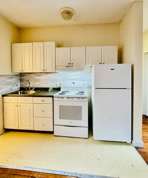 894 Huntington Ave #6 — Photo 1