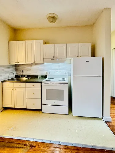 894 Huntington Ave #6 Photo 1