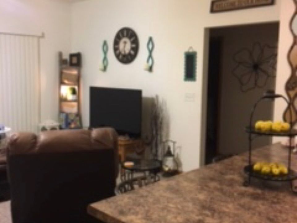 Kitchen/Lvg Rm