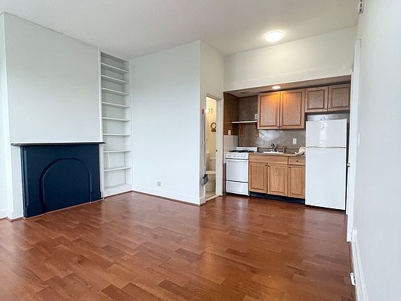 3rd image of 52 N Washington St APT 3F