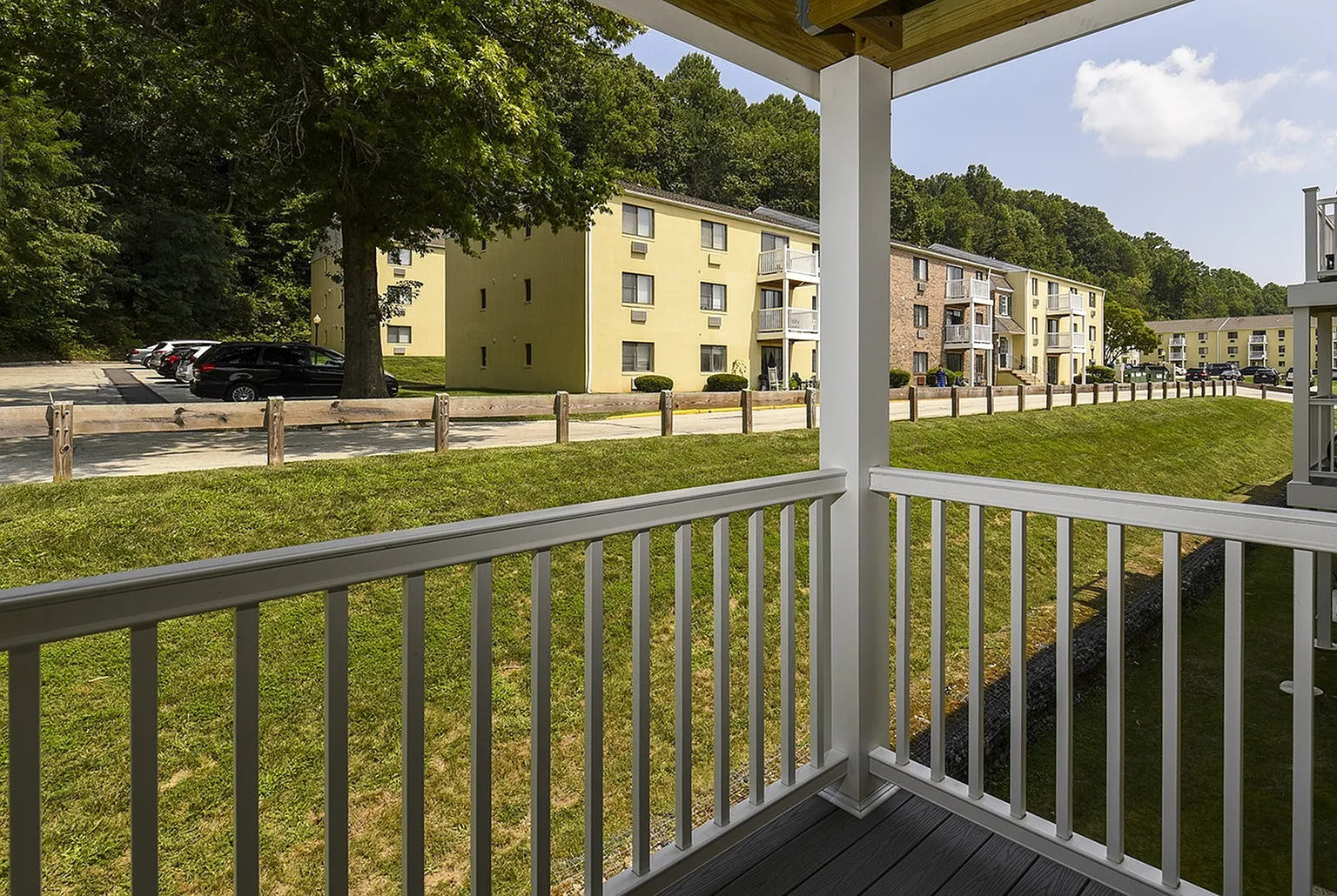 Norwood House Apartments — Photo 1