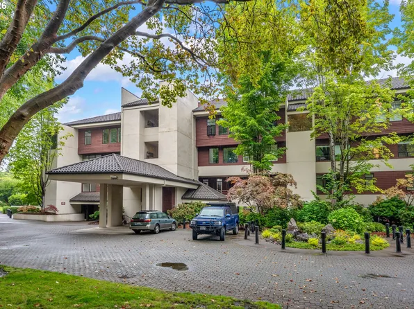 5250 S Landing Square Dr, Portland, OR 97239