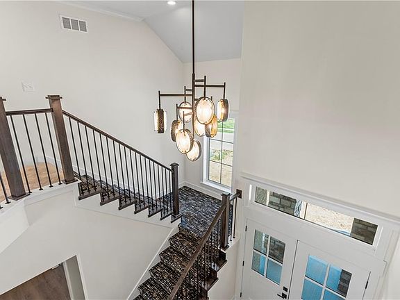 3rd image of 4540 NE Sherwood Dr