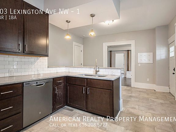 5th image of 103 Lexington Ave NW #1