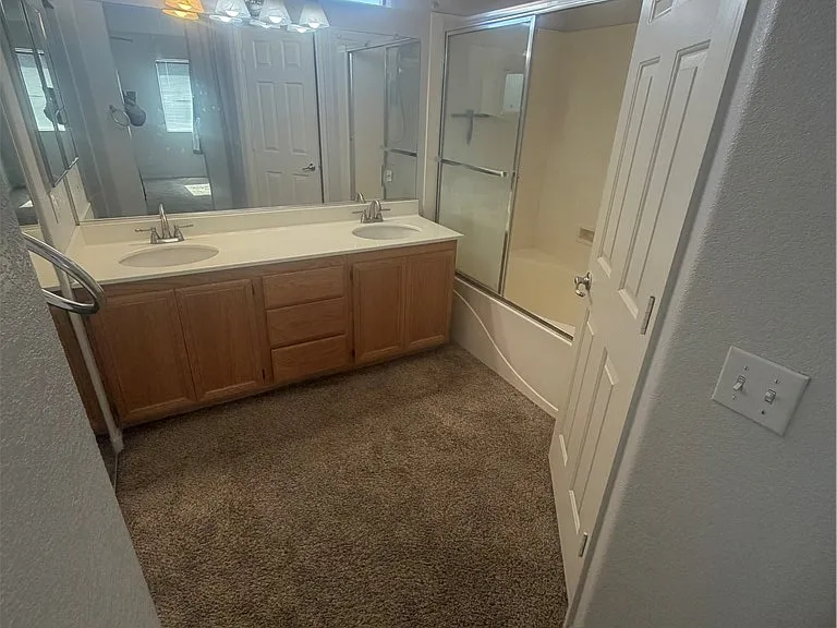 10933 Napa Ridge Dr — Photo 12