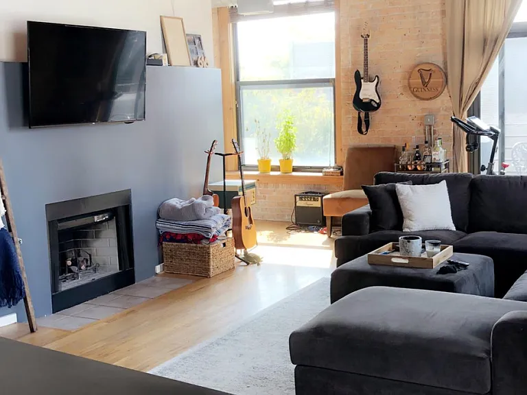 Kitchen/Living Room Combo