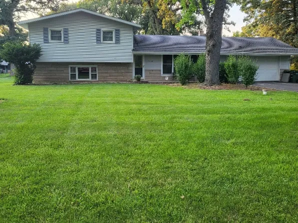 23620 W Devon Dr, Channahon, IL 60410