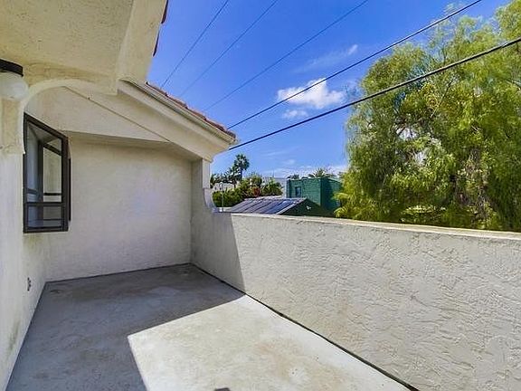 2nd image of 2252 Felspar St APT 3