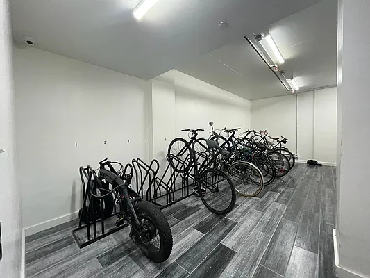 Rented by Voro New York | media 18