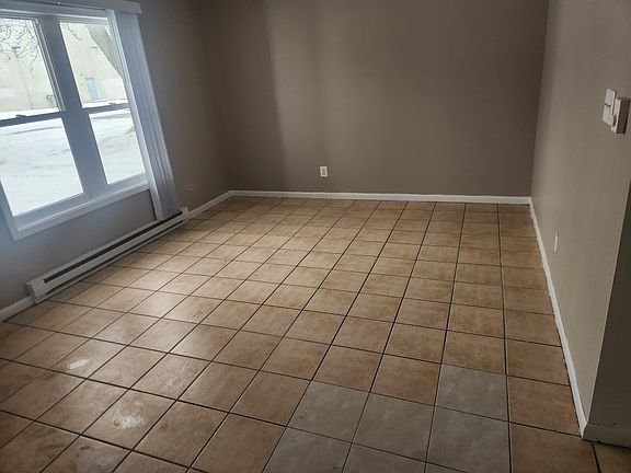 2nd image of 540 Greenwood Dr