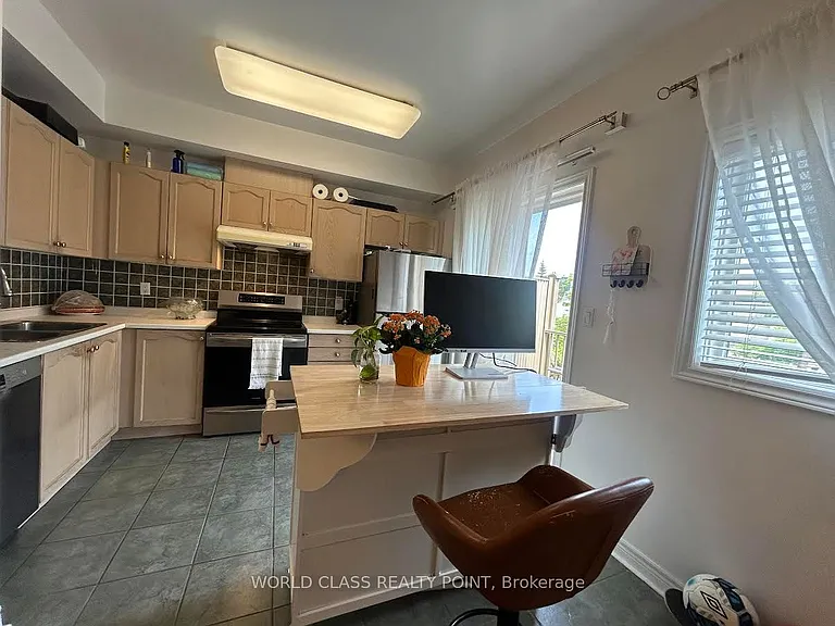 7 Carnation Rd — Photo 9