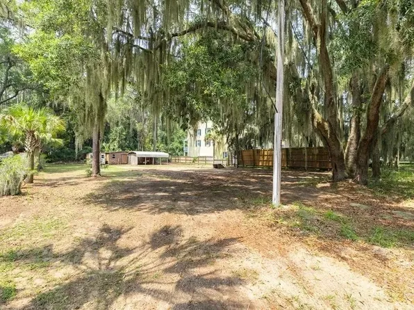 255 Oyster Point Drive, Midway, GA 31320