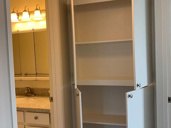 4th image of 1241 W Hillsdale Blvd APT 206