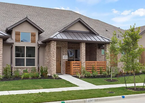 1649 Dewberry Ln Photo 1