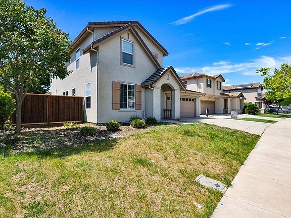 2nd image of 4661 Big Bear Rd