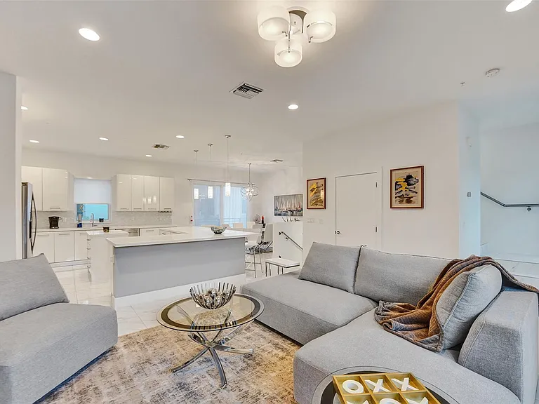 1371 N Ocean Blvd — Photo 50