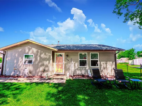 168 Briarmoor Ln, Granite City, IL 62040