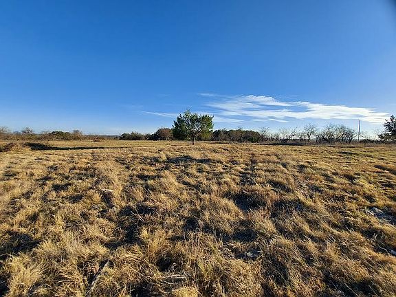 5th image of 33 Comanche Hills Dr