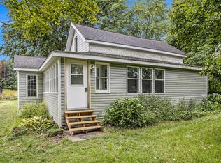 2122 Coats Grove Rd, Hastings, MI 49058