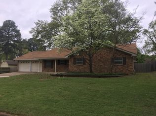 1701 Rodden Dr, Longview, TX 75604