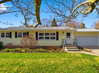 3914 Harwich Ln, Jackson, MI 49201