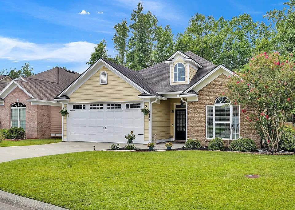 3811 Napa Dr