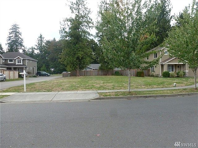 1st image of 12420 54th Dr NE #4