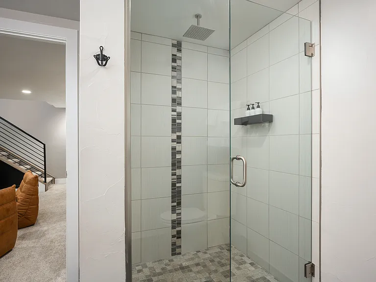 3620 Jason St — Photo 38