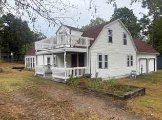 509 W 5th St, Grove, OK 74344