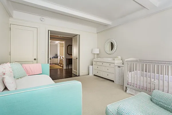 Sold by Dixon Advisory USA Inc. | media 10