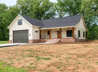 137 River Dr E, Pangburn, AR 72121