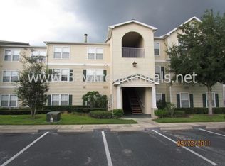 18225 Bridle Club Dr, Tampa, FL 33647