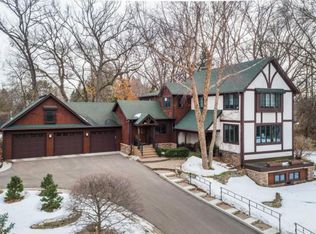6939 Moccasin Valley Rd, Edina, MN 55439