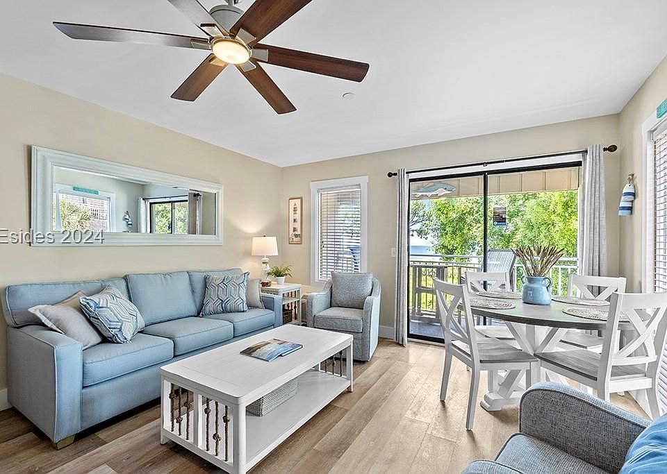 1st image of 43 Forest Dr APT 321