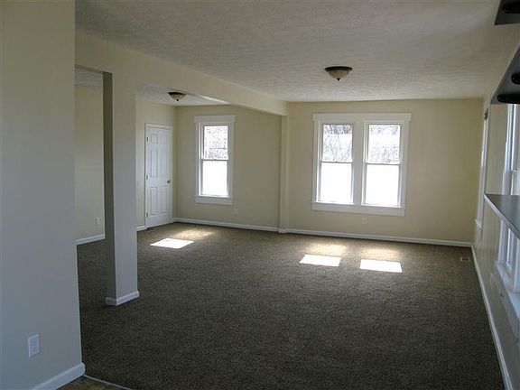 3rd image of 2501 Saint Charles Ave