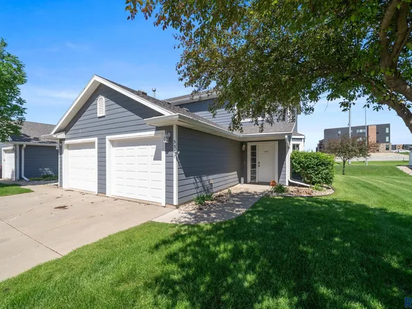 5307 W Boxwood Pl #64, Sioux Falls, SD 57107
