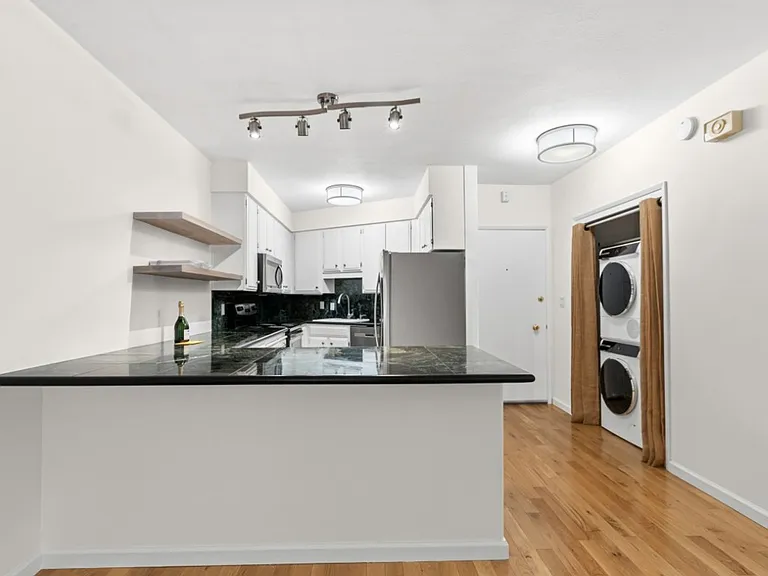 550 Elm Way #106 — Photo 9