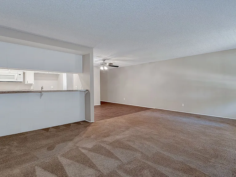 Grande Apartment Homes Living Room