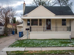 8286 Chapp Ave, Warren, MI 48089