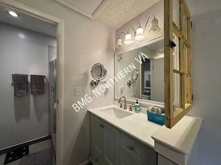 2816 Raymond Ct — Photo 16