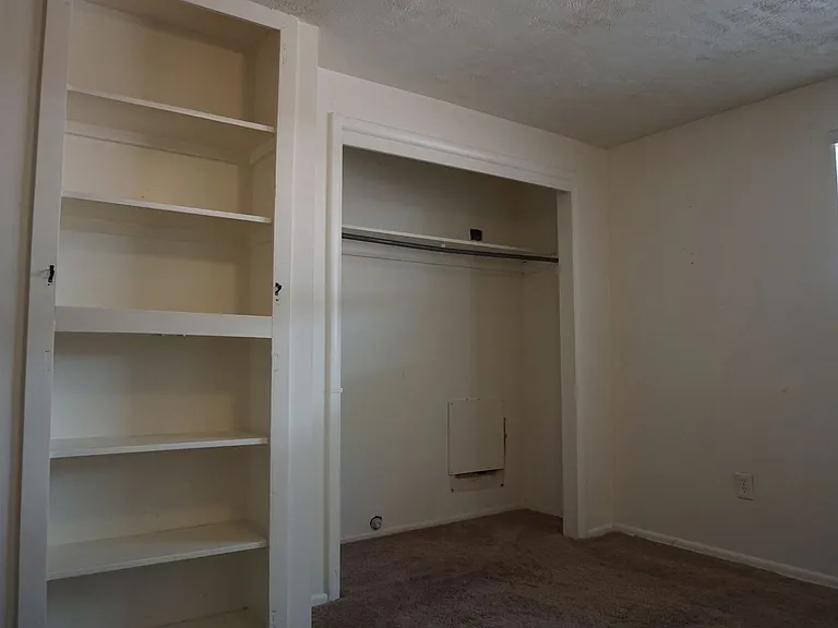 188 E. Baird Ave. — Photo 7