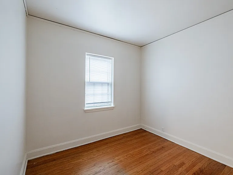 1403 E St #303 — Photo 15