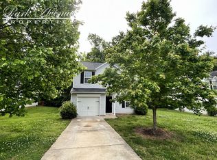 8500 Four Sisters Ln, Charlotte, NC 28215