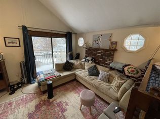 24 Eliot St #23121, Chestnut Hill, MA 02467