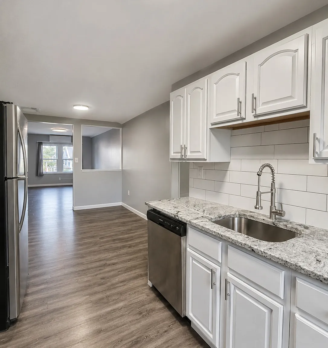 2 bed, 1.0 bath, 1077 sqft, $2,250 — Photo 2