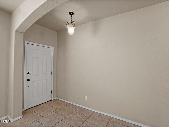 4th image of 3836 Loma Cristobal Dr