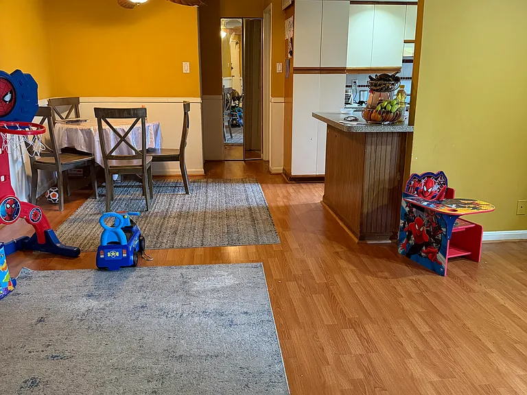 3700 N Rosser St #T2 — Photo 2