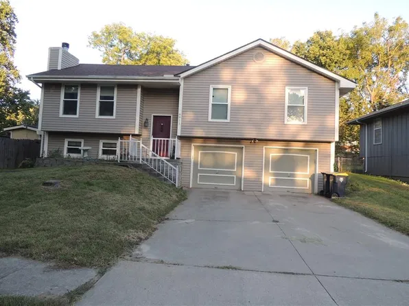 6911 N Liberty St, Kansas City, MO 64118