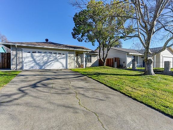 3rd image of 7740 Ziebell Ct