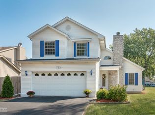 733 Bishop St, West Chicago, IL 60185